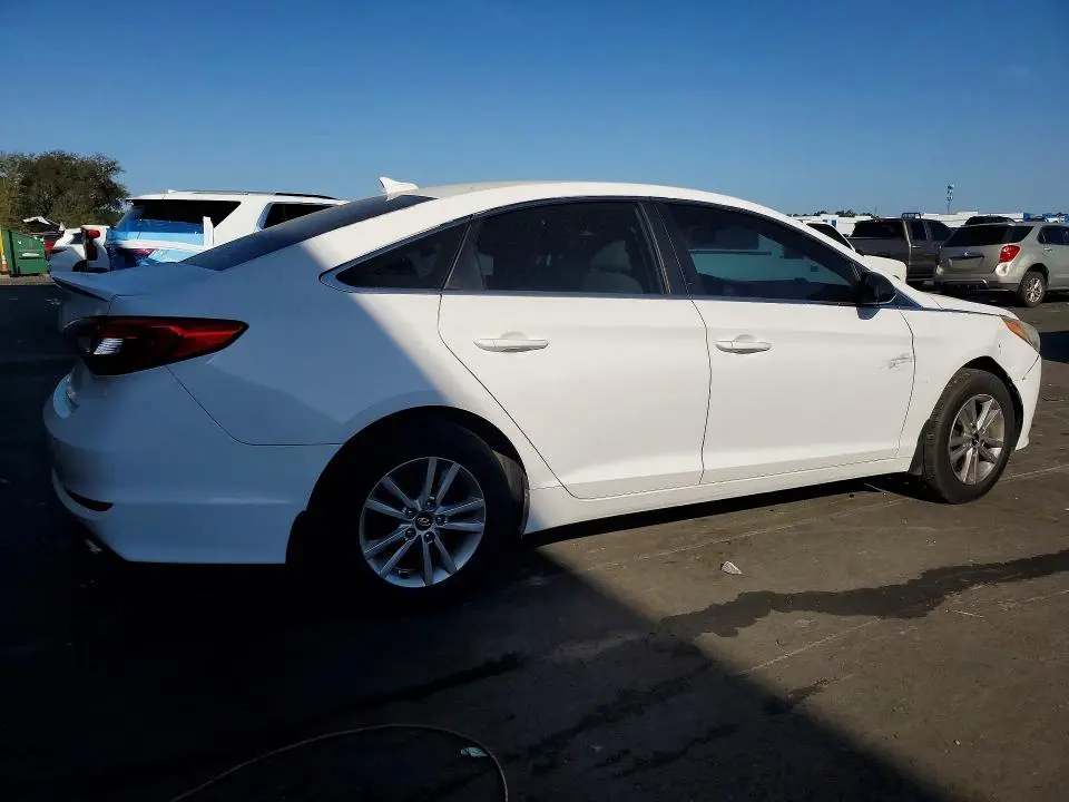 2016 HYUNDAI SONATA SE  