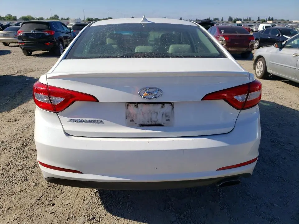 2015 HYUNDAI SONATA SE  