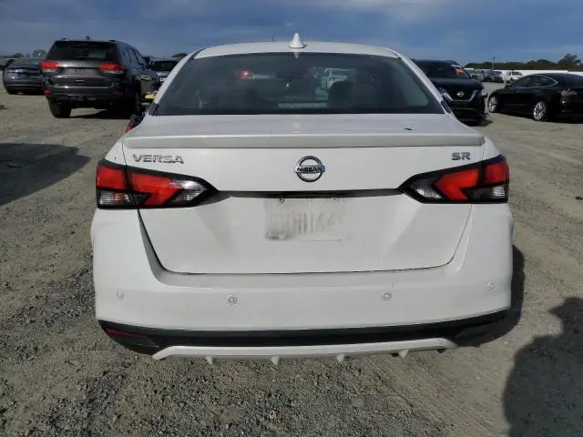 2021 NISSAN VERSA SR  