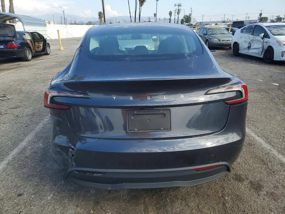 2024 TESLA MODEL 3   