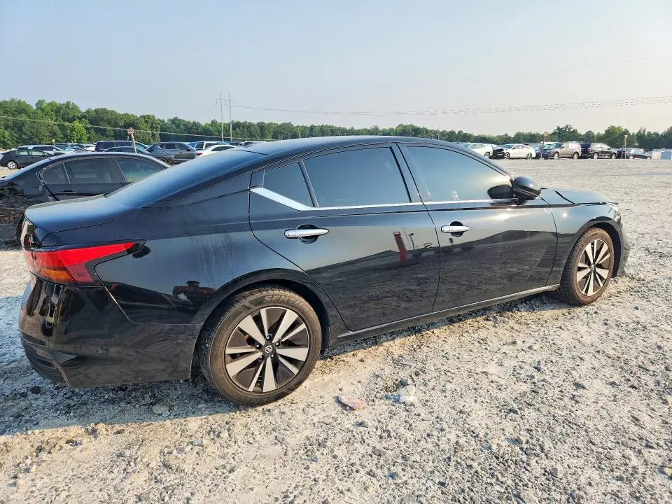 2020 NISSAN ALTIMA SL  