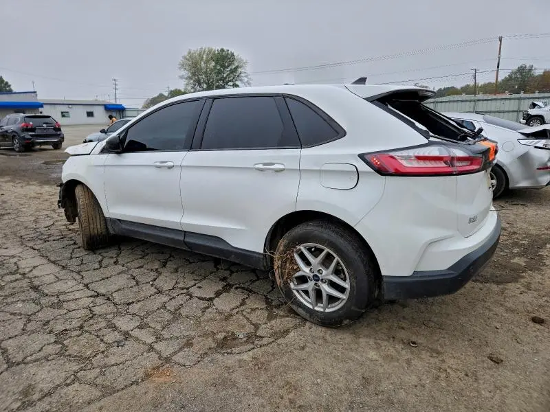 2021 FORD EDGE SE  