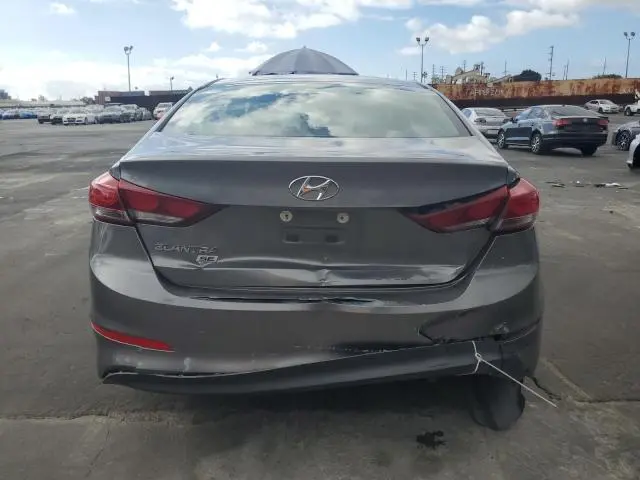 2018 HYUNDAI ELANTRA SE  