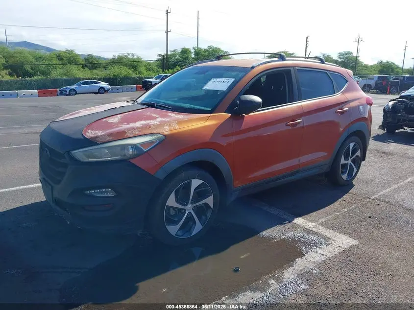 2016 HYUNDAI TUCSON SPORT