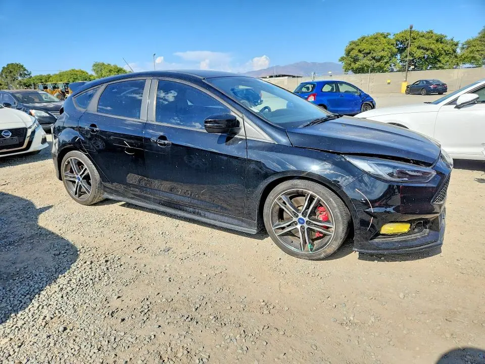 2016 FORD FOCUS ST  