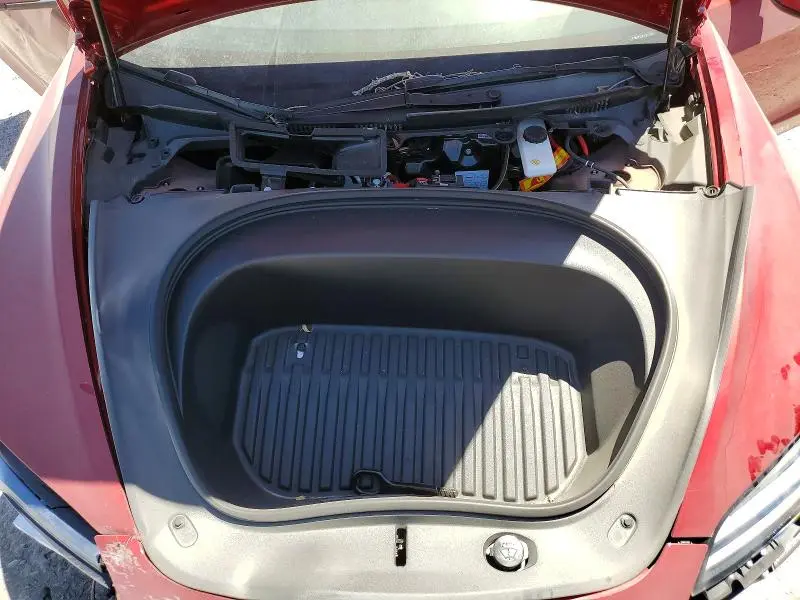 2026 TESLA MODEL 3   