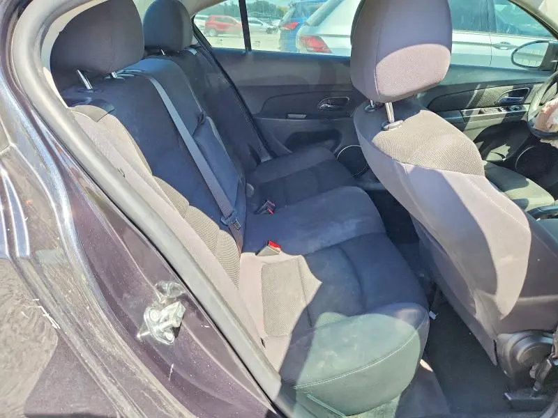 2015 CHEVROLET CRUZE LT  