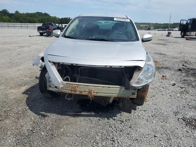2019 NISSAN VERSA S  