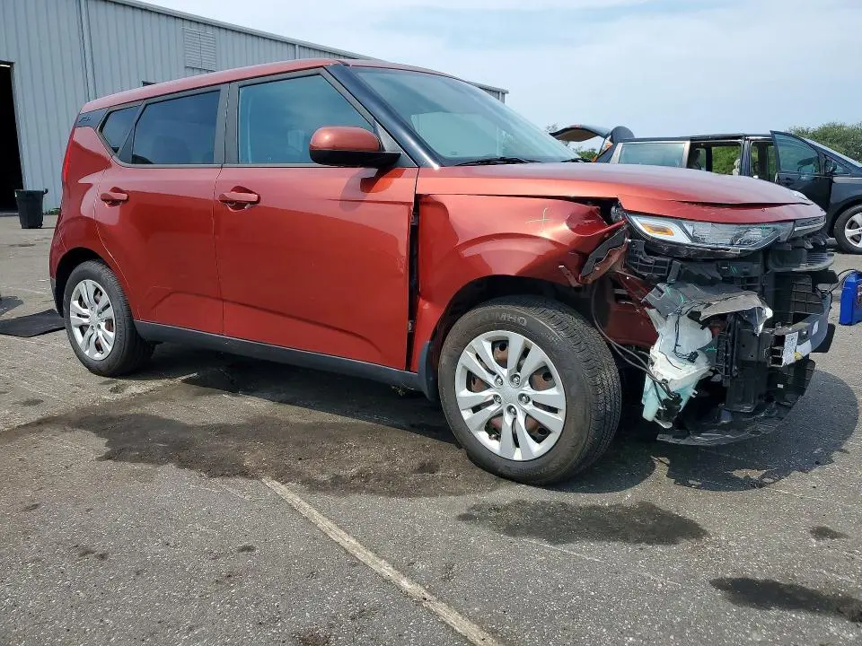 2020 KIA SOUL LX  
