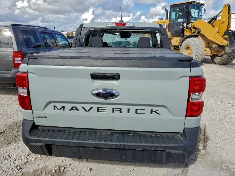 2024 FORD MAVERICK XL  