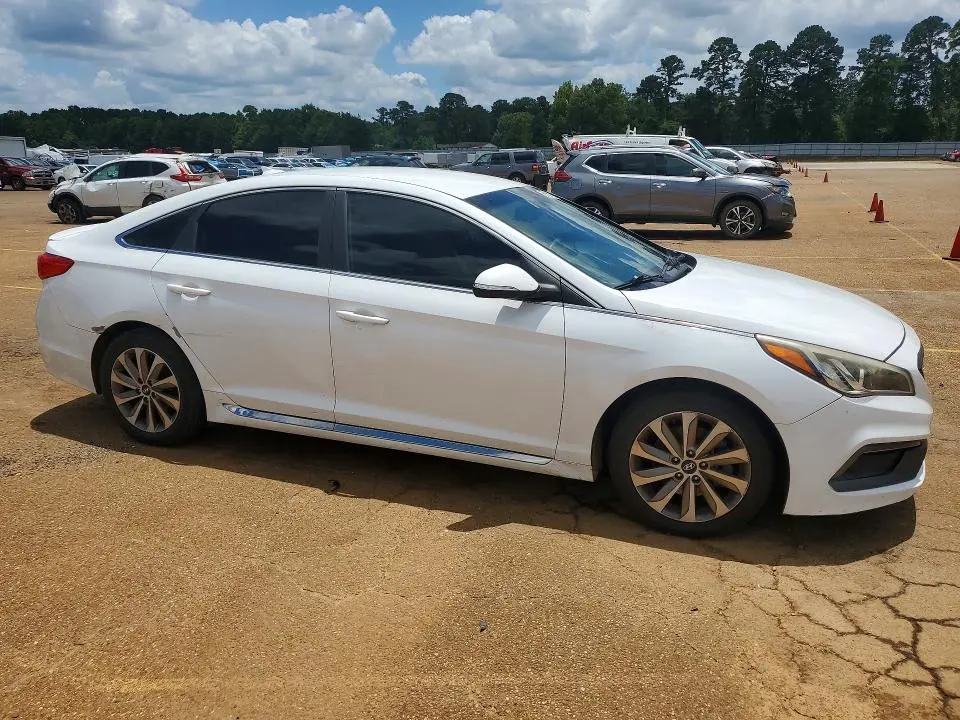 2015 HYUNDAI SONATA SPORT  
