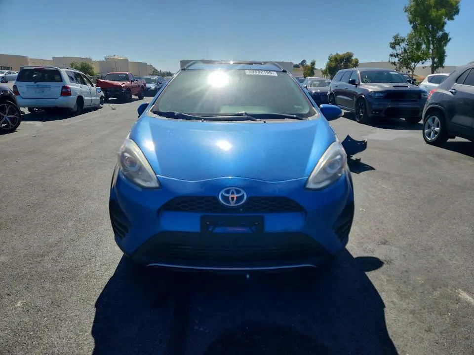 2018 TOYOTA PRIUS C   
