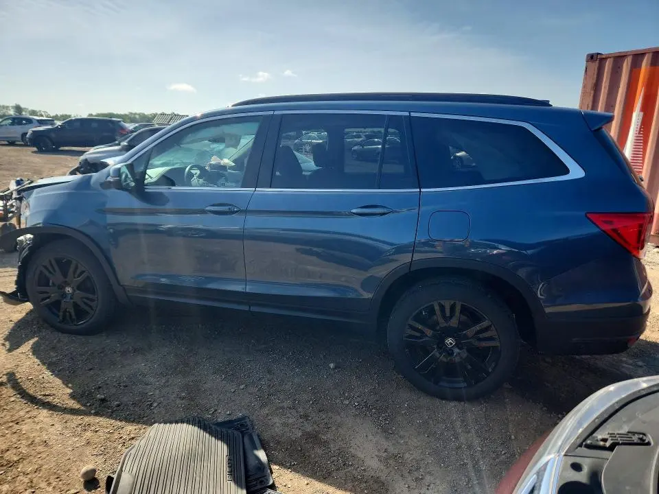 2022 HONDA PILOT SE  