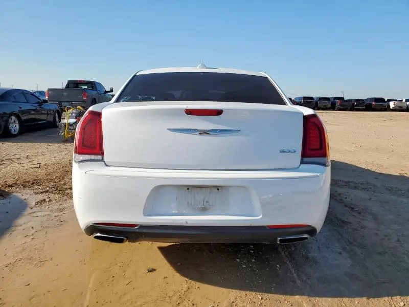2018 CHRYSLER 300 TOURING  