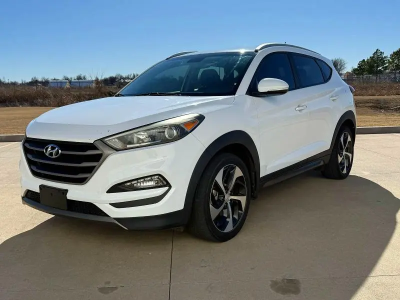 2016 HYUNDAI TUCSON SPORT  