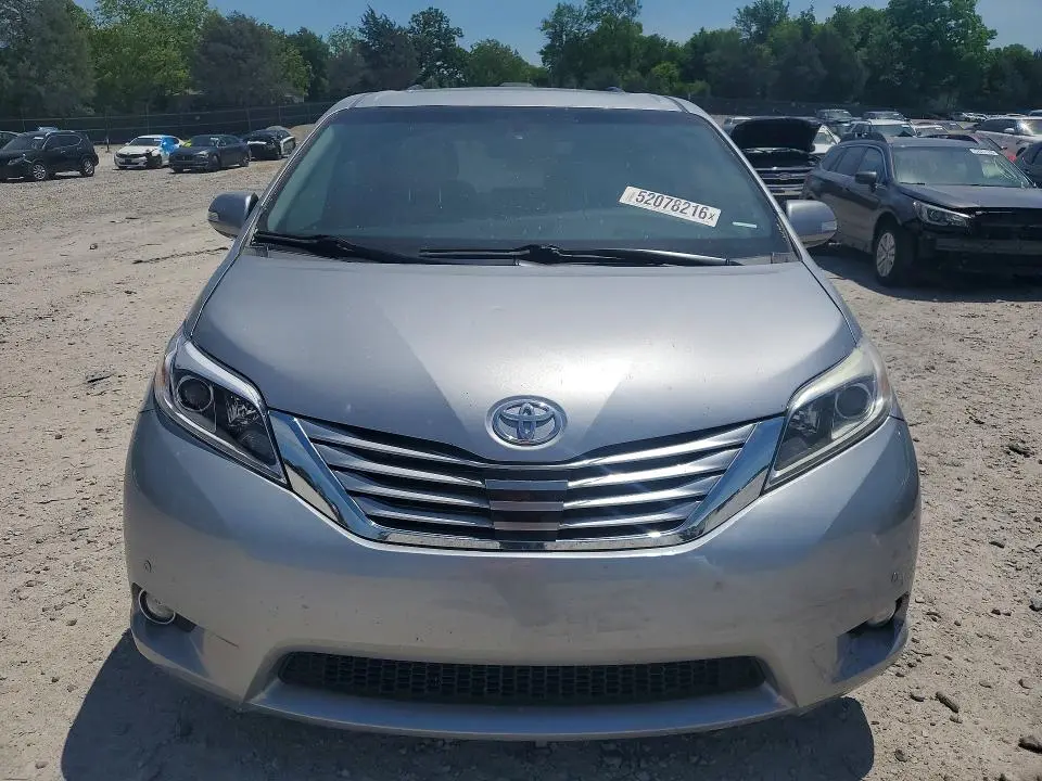 2017 TOYOTA SIENNA LIMITED PREMIUM 7-PASSENGER  