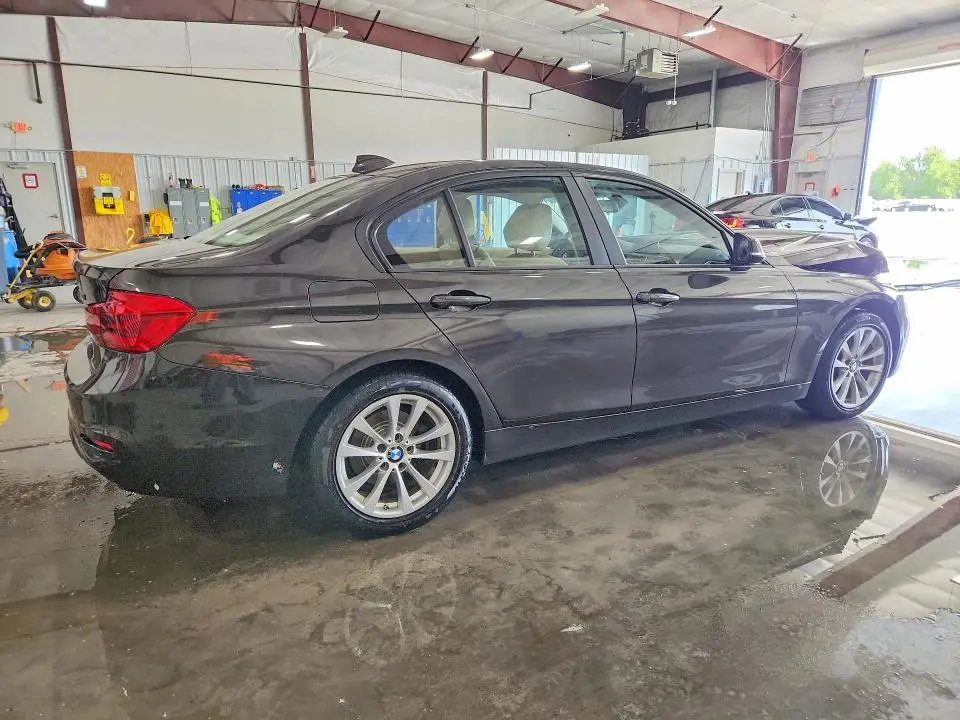 2016 BMW 320 I  