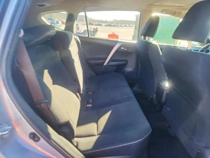 2017 TOYOTA RAV4 HV LE  