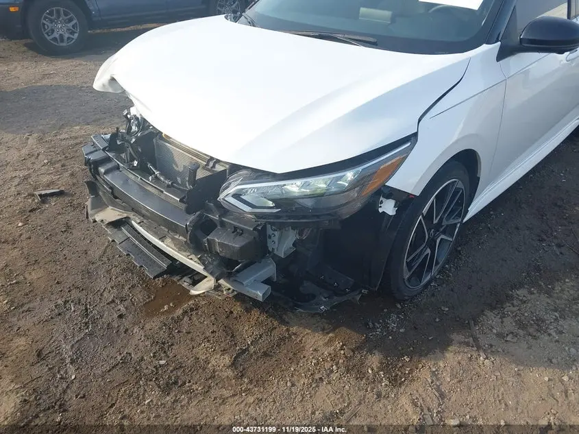 2024 NISSAN SENTRA SR XTRONIC CVT