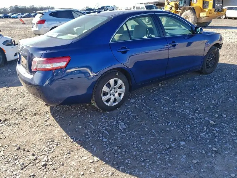 2011 TOYOTA CAMRY BASE  