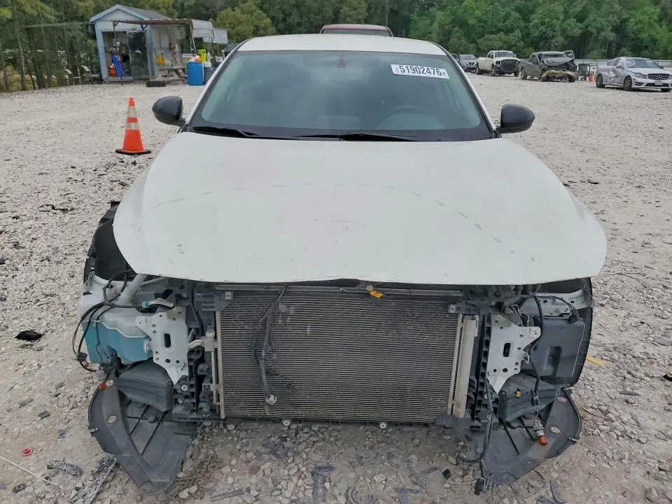 2019 NISSAN ALTIMA SR  
