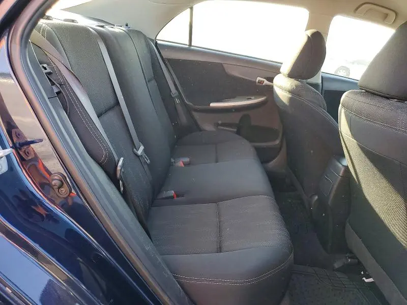 2013 TOYOTA COROLLA S  