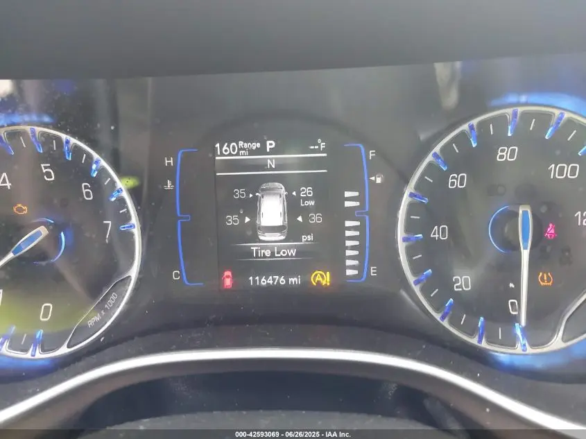 2020 CHRYSLER VOYAGER LXI
