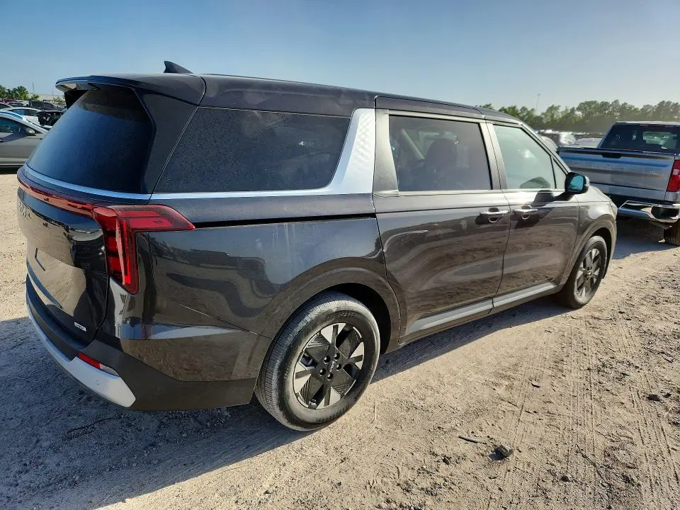 2026 KIA CARNIVAL LXS  