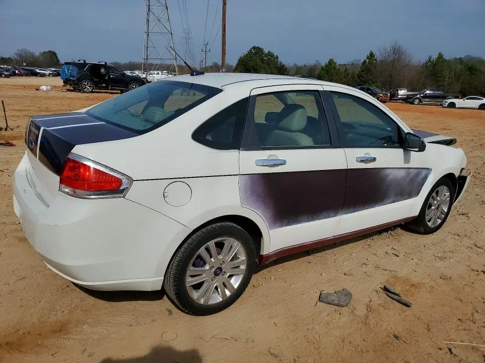 2010 FORD FOCUS SEL  