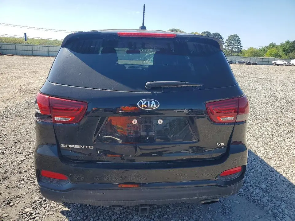2019 KIA SORENTO LX V6  