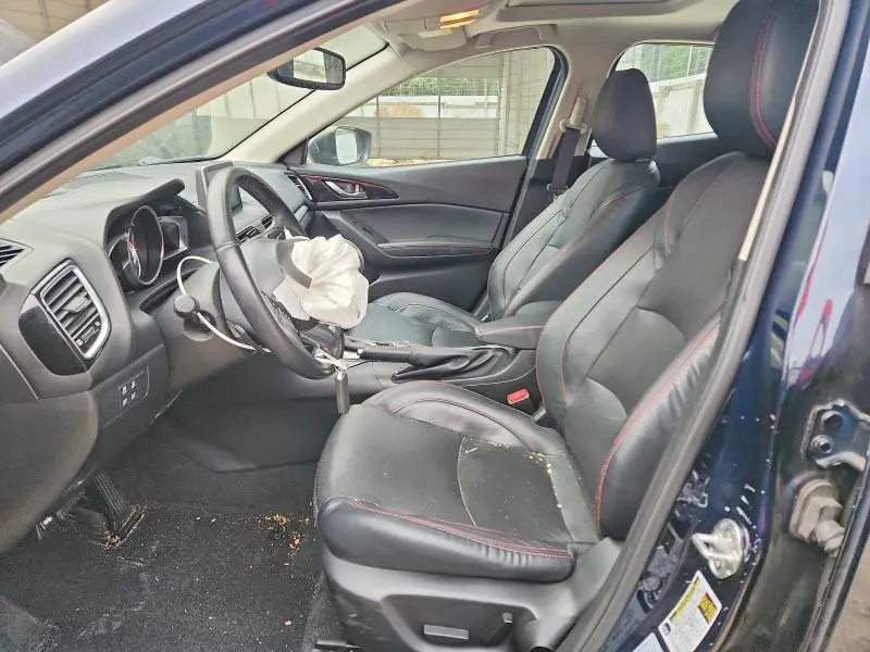 2015 MAZDA 3 GRAND TOURING  