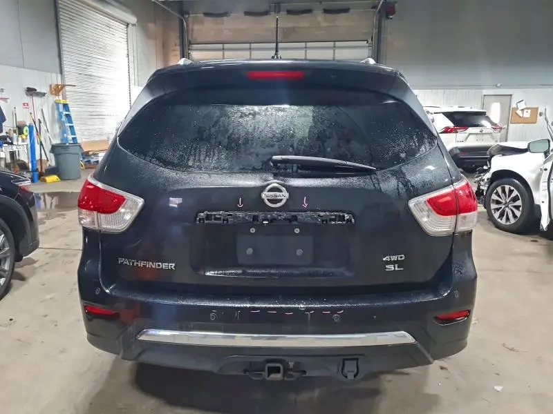 2013 NISSAN PATHFINDER S  