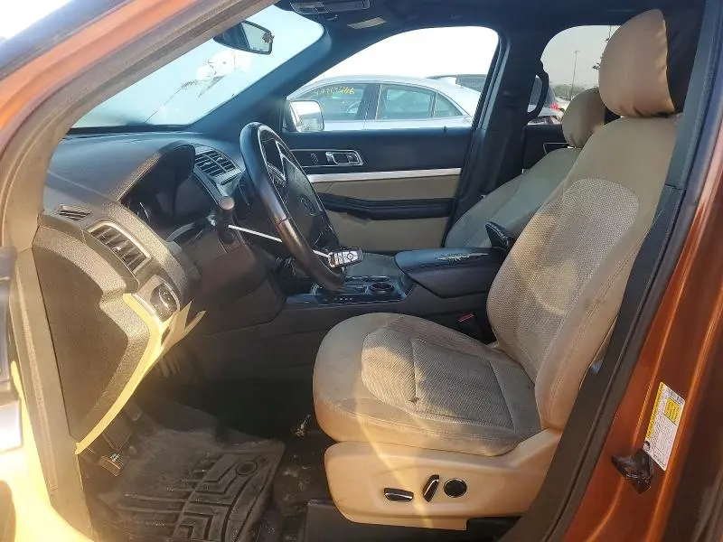 2017 FORD EXPLORER XLT  