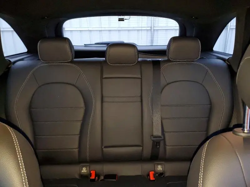 2019 MERCEDES-BENZ GLC 300  