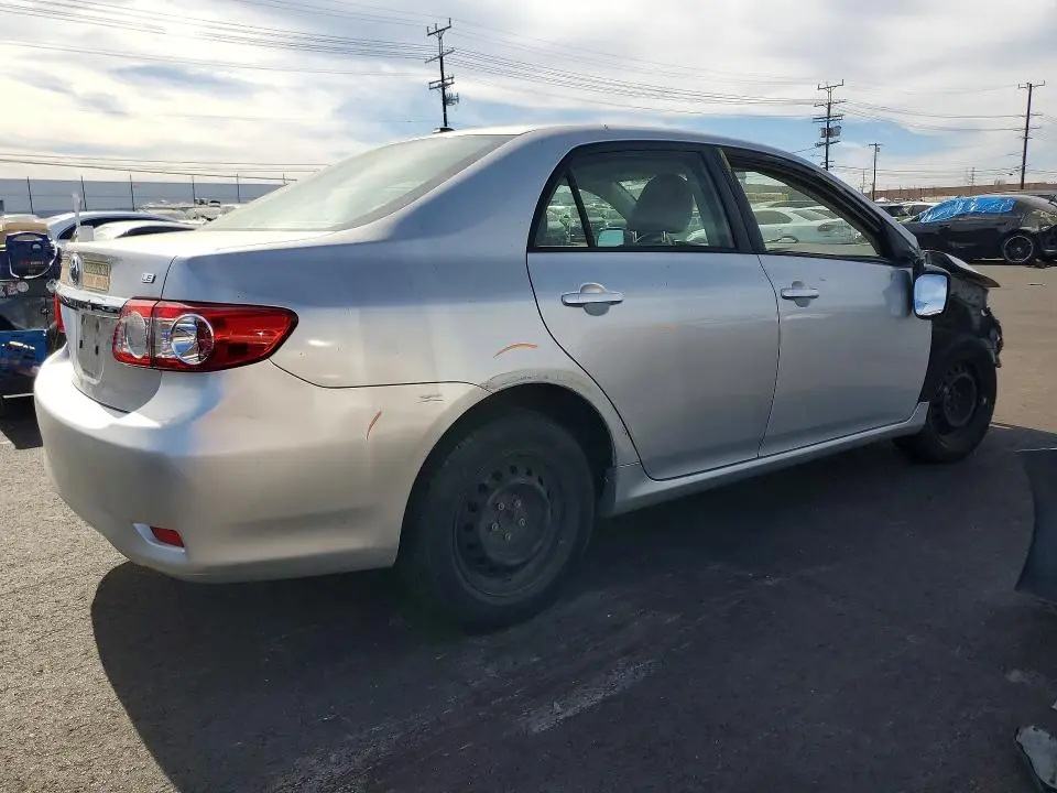 2011 TOYOTA COROLLA LE  