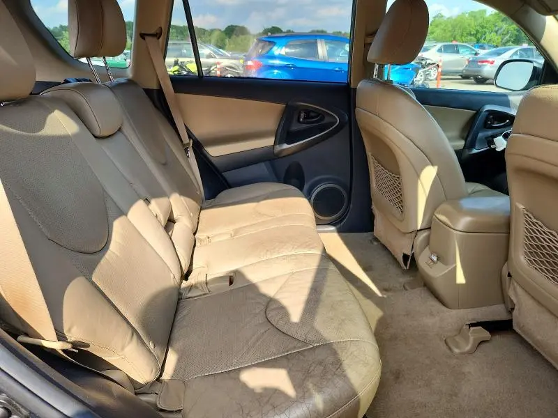 2012 TOYOTA RAV4 LIMITED  