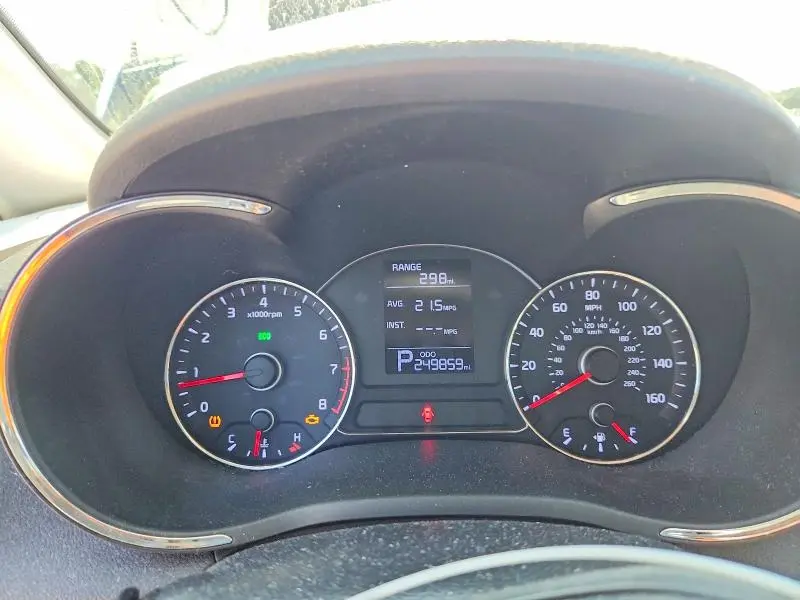 2015 KIA FORTE LX  