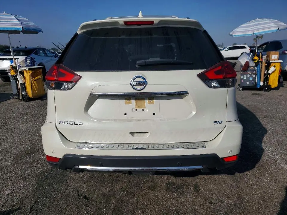 2020 NISSAN ROGUE SV  