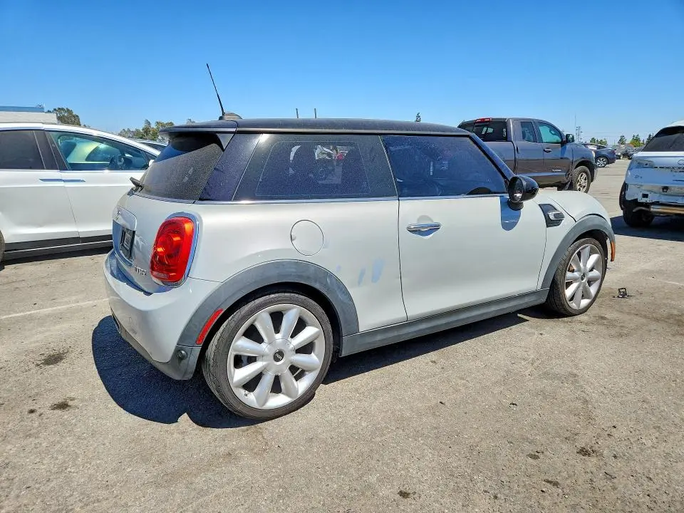 2014 MINI COOPER   