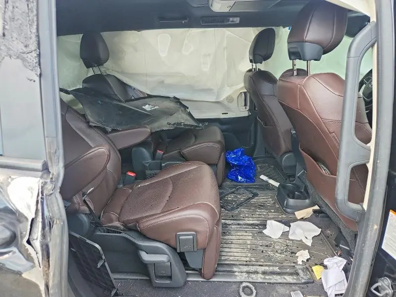 2022 TOYOTA SIENNA PLATINUM 7-PASSENGER  