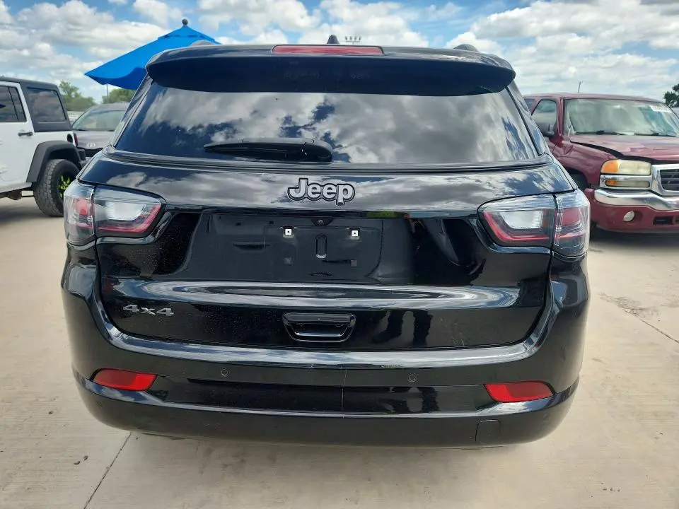 2023 JEEP COMPASS LIMITED  