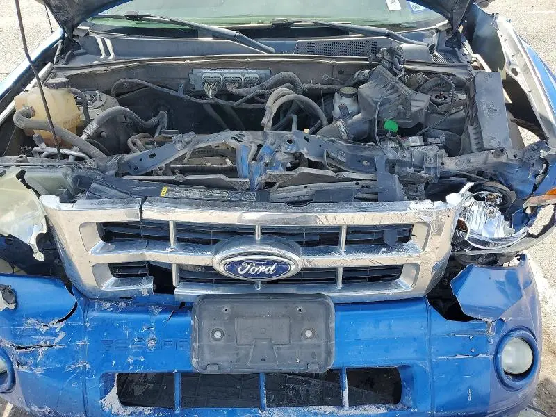 2012 FORD ESCAPE XLT  