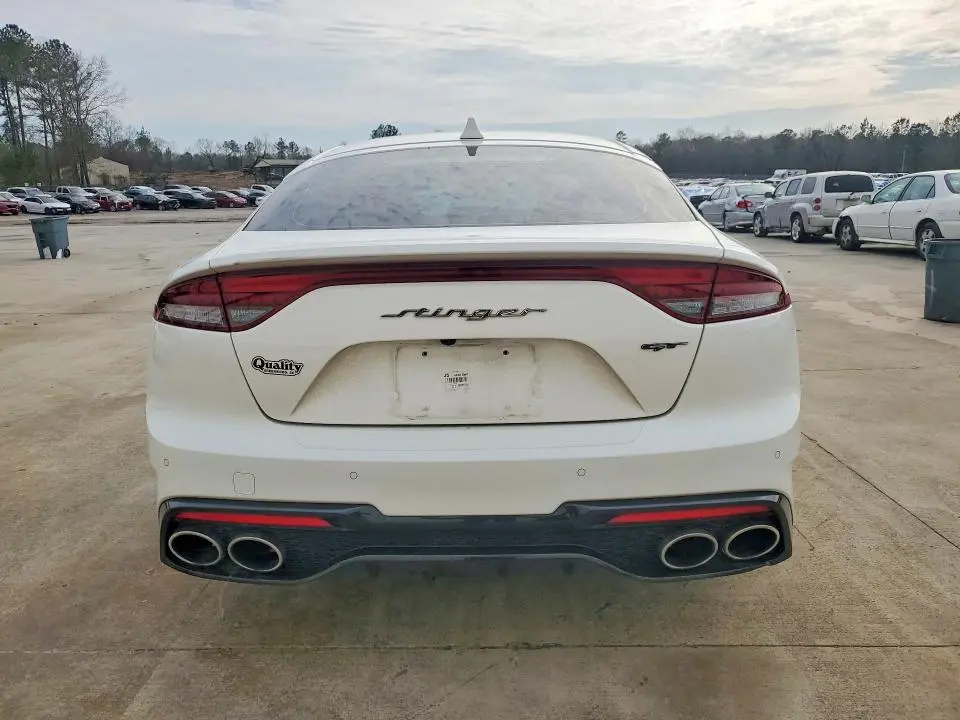 2022 KIA STINGER GT1  