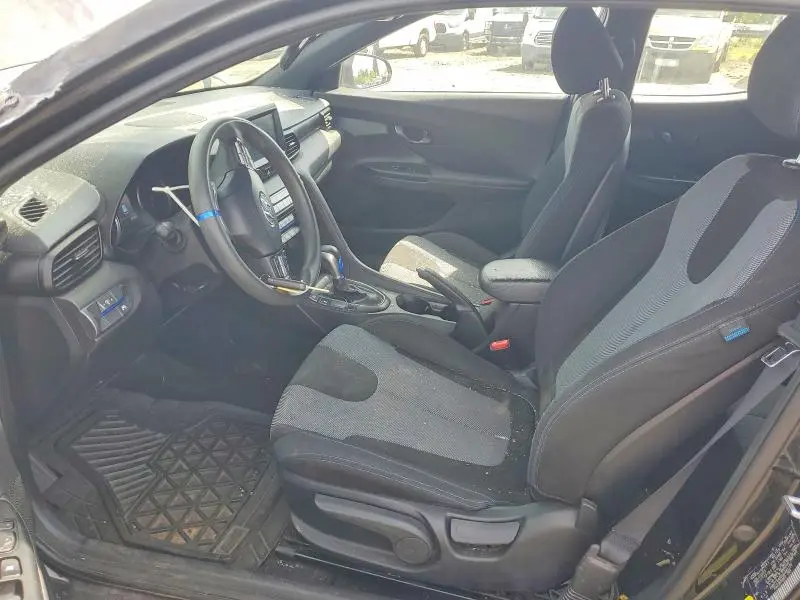 2016 HYUNDAI VELOSTER BASE  