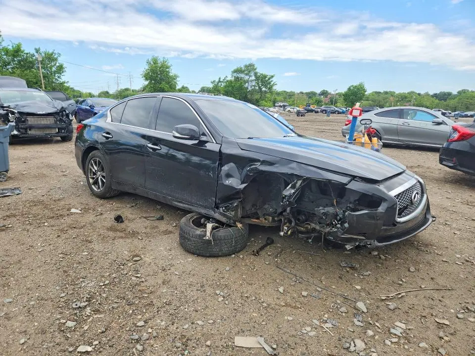 2015 INFINITI Q50 BASE  