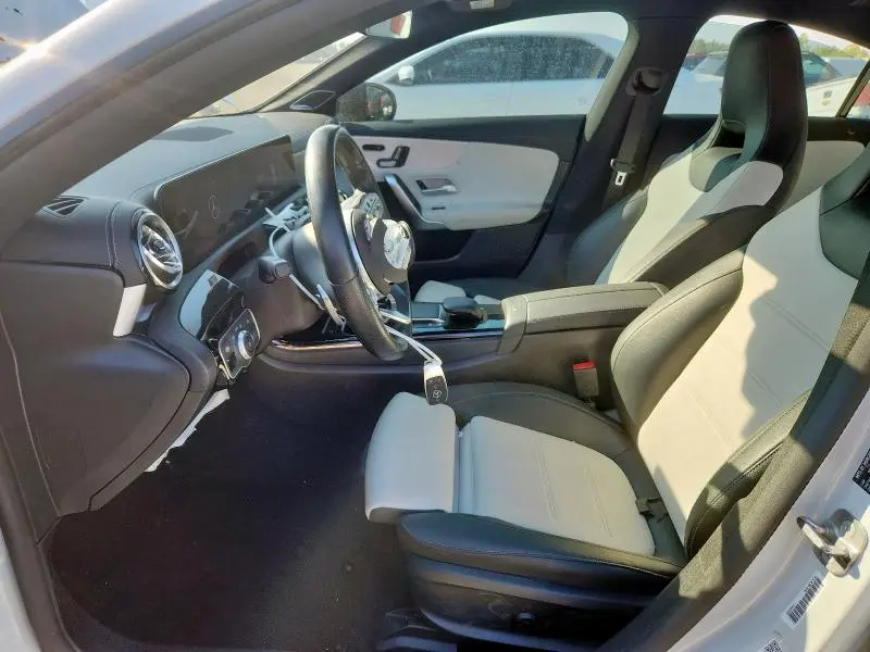 2023 MERCEDES-BENZ CLA 250  