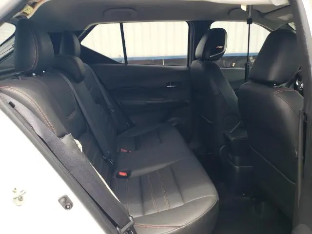 2020 NISSAN KICKS SR  