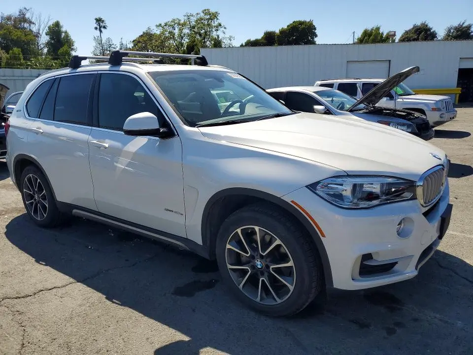 2017 BMW X5 XDR40E  