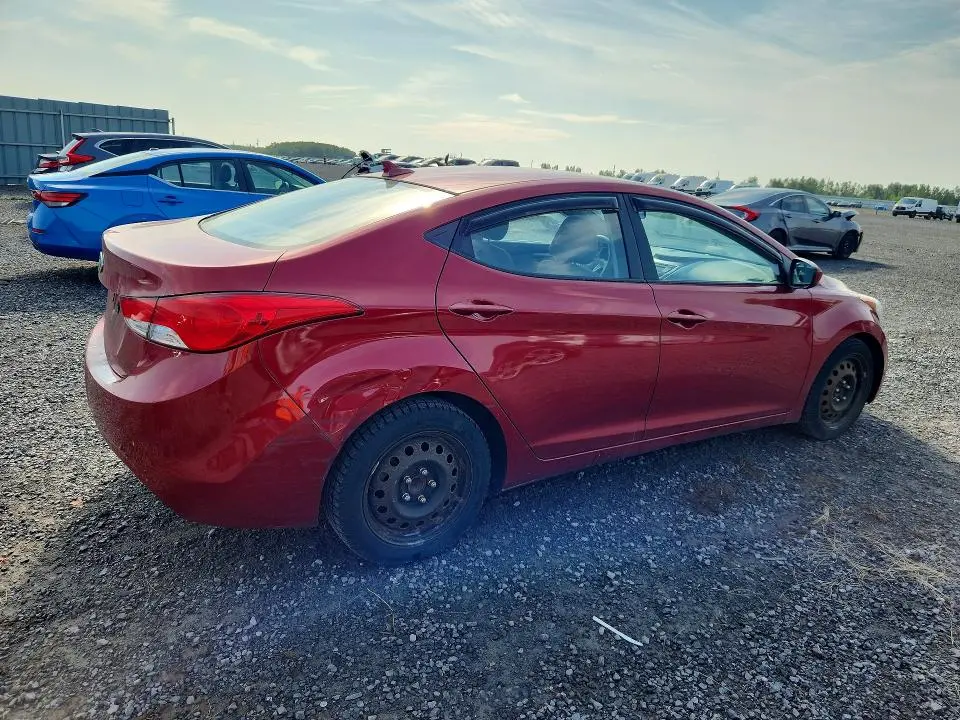 2012 HYUNDAI ELANTRA GLS  