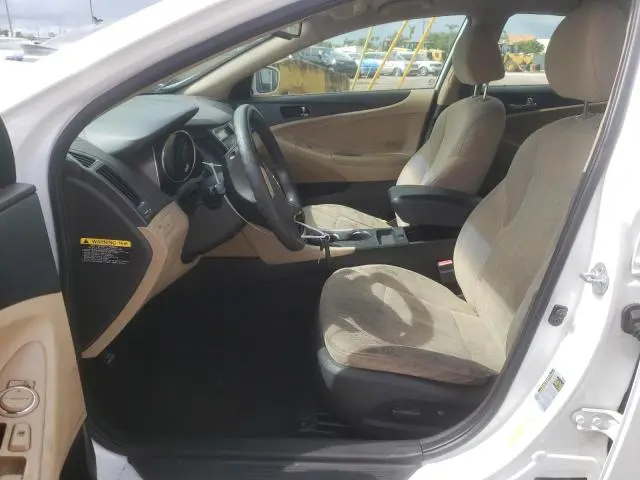 2012 HYUNDAI SONATA GLS  